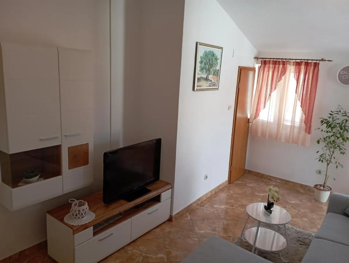 Apartments Sime Trogir