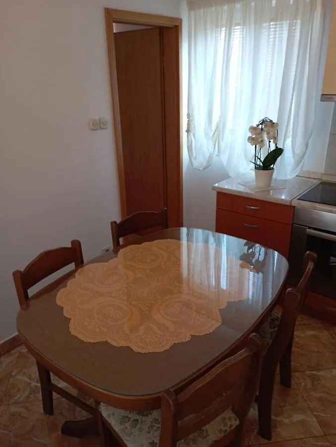 Apartments Sime Trogir
