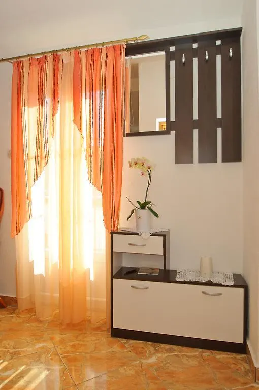 Apartments Sime Trogir